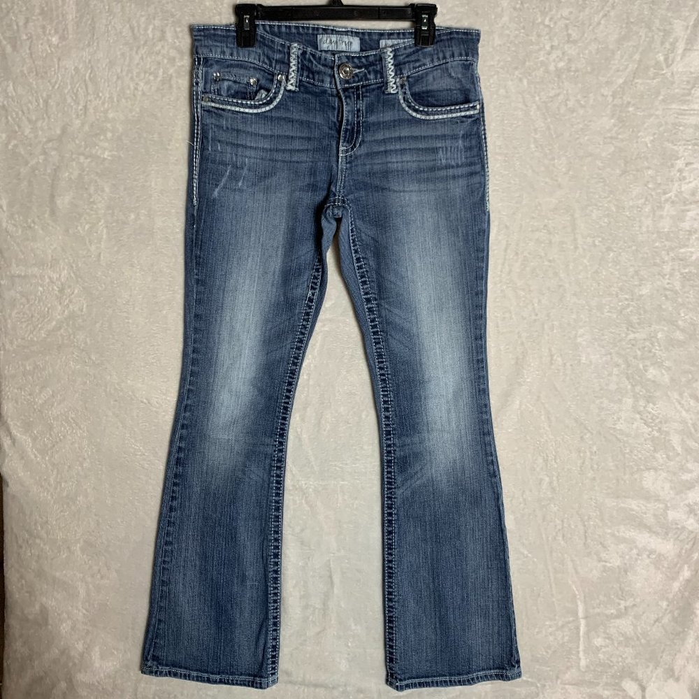 Daytrip Jeans Aquarius Flare Womens Size 31L Rhinestone Embroidery Low Rise